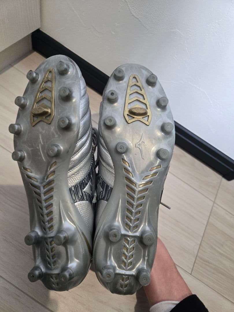 【ほぼ未使用】Mizuno モレリアネオIV β JAPAN 27cm