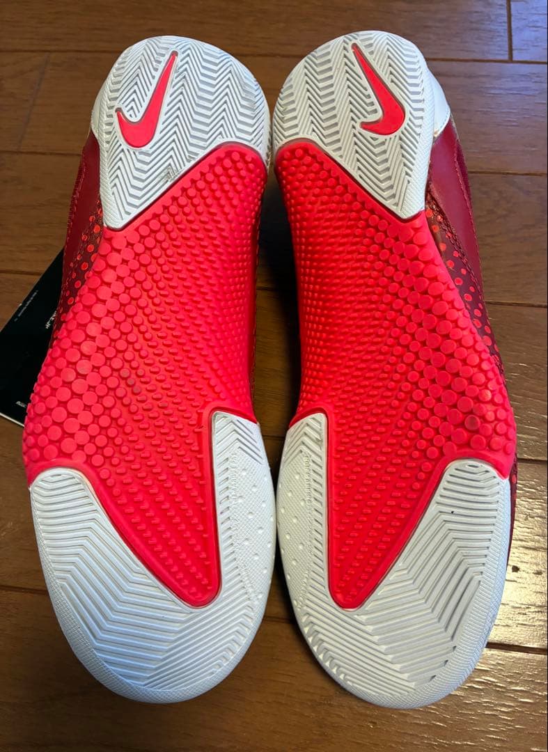 【新品】NIKE フットサルシューズ 24.5㎝ エラスティコプロ