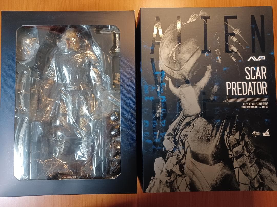 【未使用・特典付】ホットトイズ スカープレデター 限定版 AVP 希少マスク付