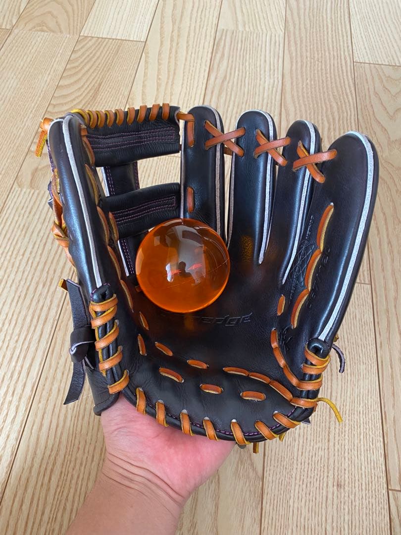 エスエスケイ硬式内野手用グローブ