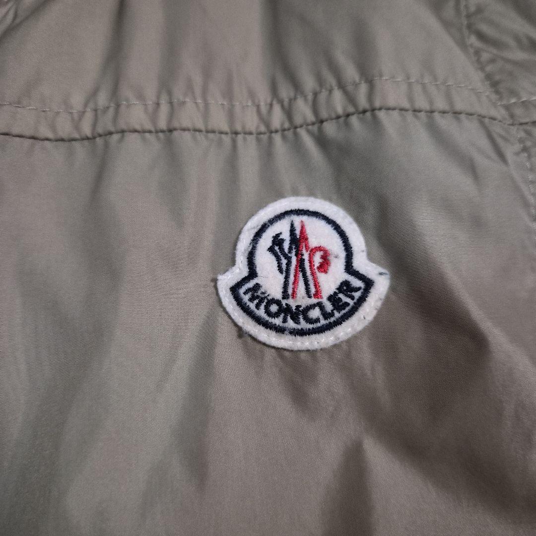 MONCLER ナイロンベスト　レディース　サイズT2 正規品10程度使用