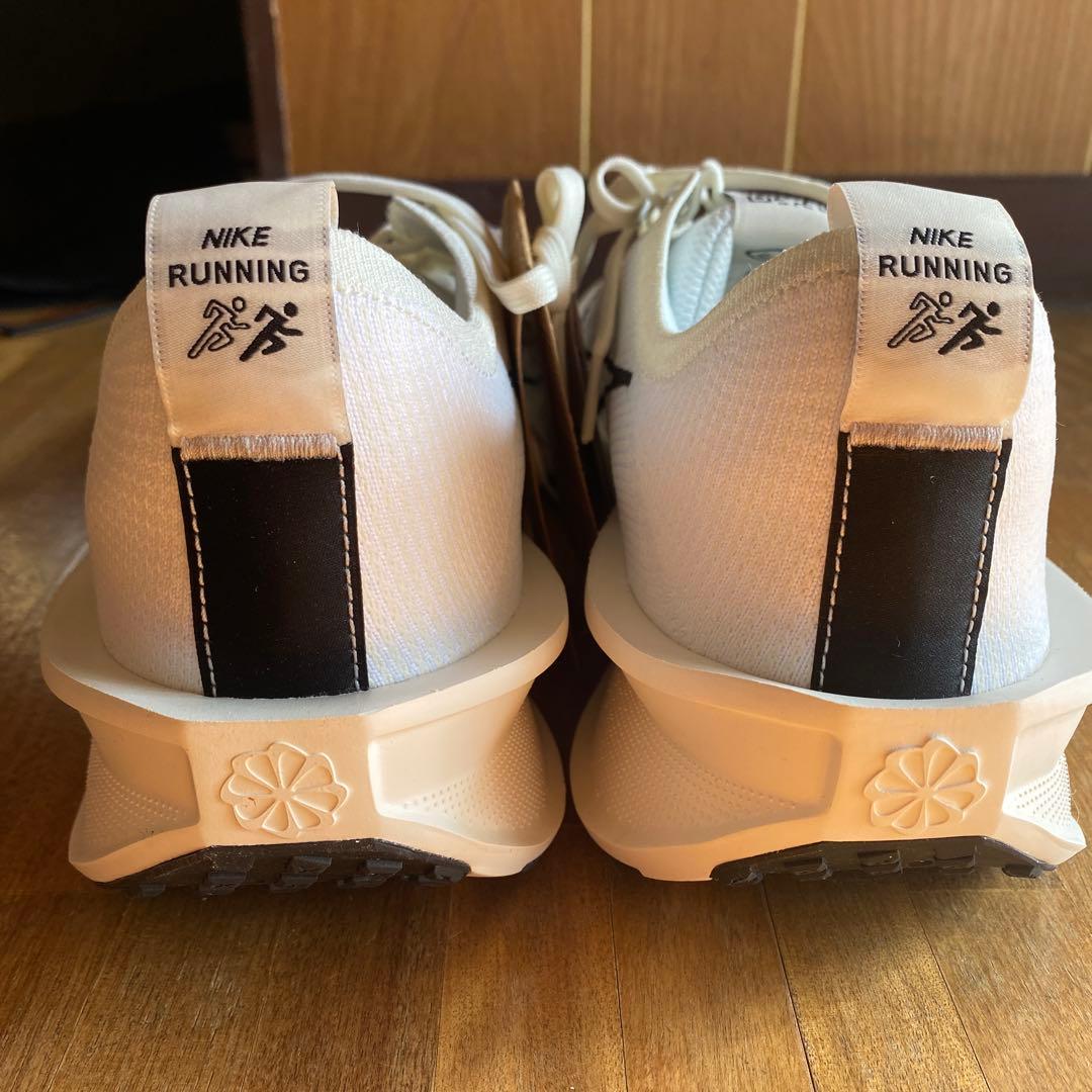 【未使用】Nike インタラクト ラン SE メンズ29.5cm