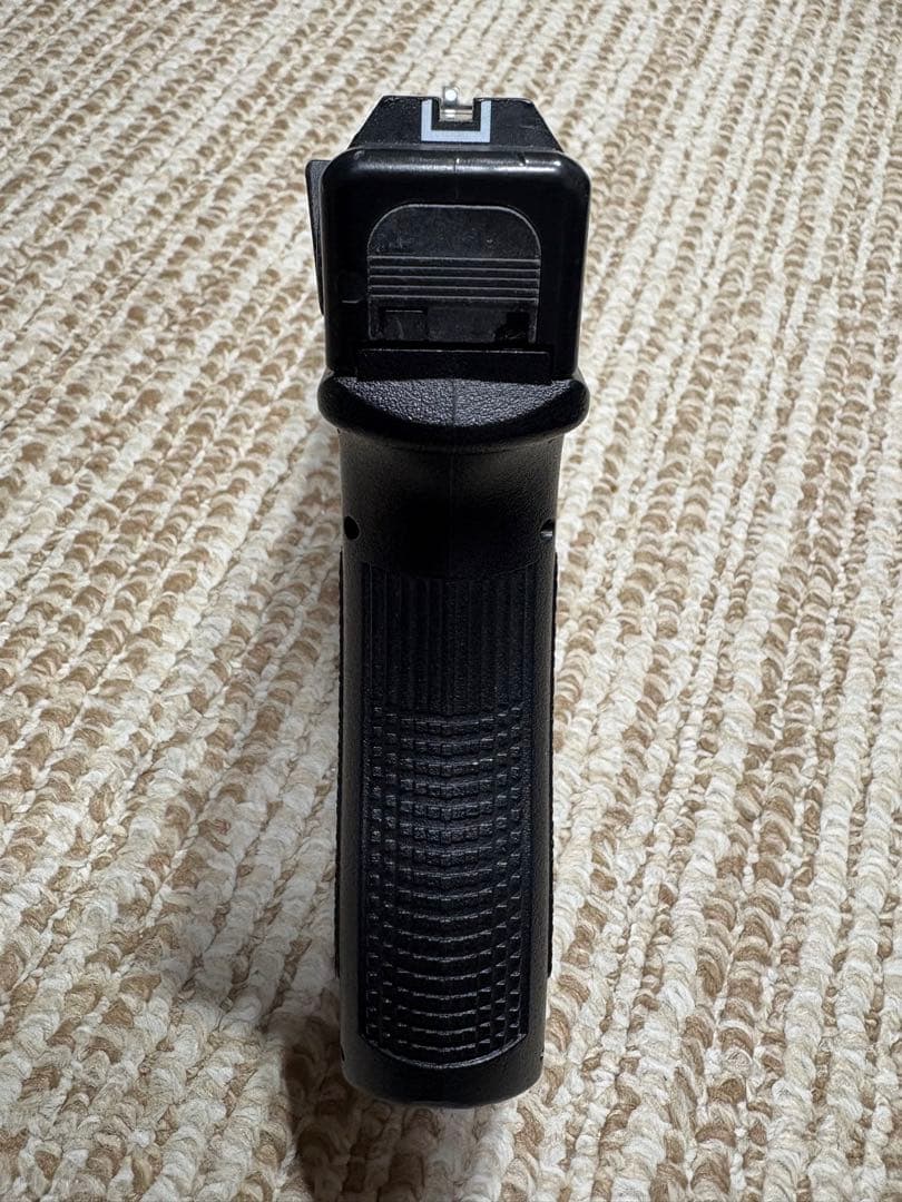 GLOCK 18C 電動ガン 東京マルイCQフラッシュ付き『コスプレ用で購入』