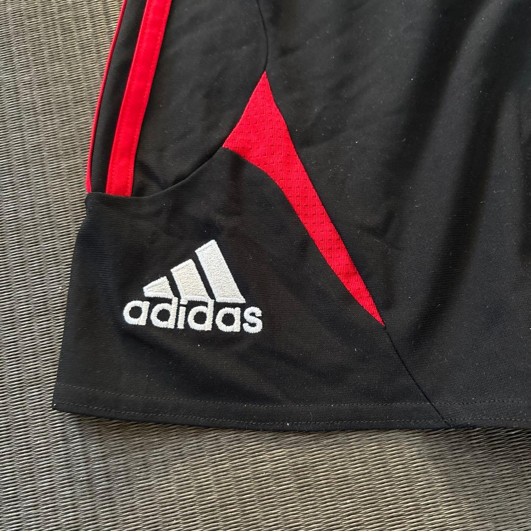 AC Milan adidas ハーフパンツ 黒/赤