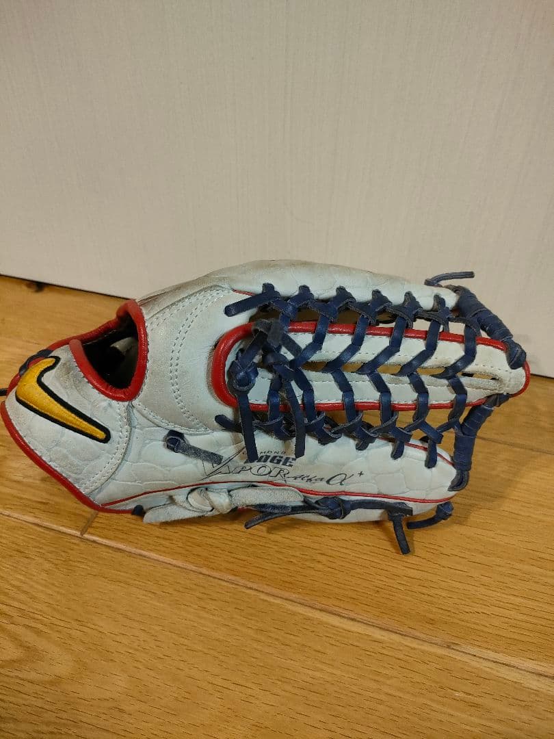 希少Nike Diamond Edge Vapor Alpha Q+ グローブ