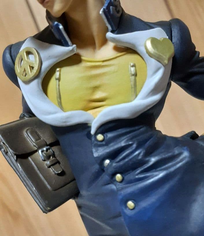 ジョジョの奇妙な冒険　フィギュア　東方仗助　クレイジーダイヤモンド