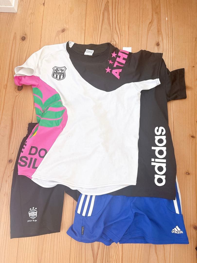 Nike Adidas sfidaサッカーセット130 140 150 160