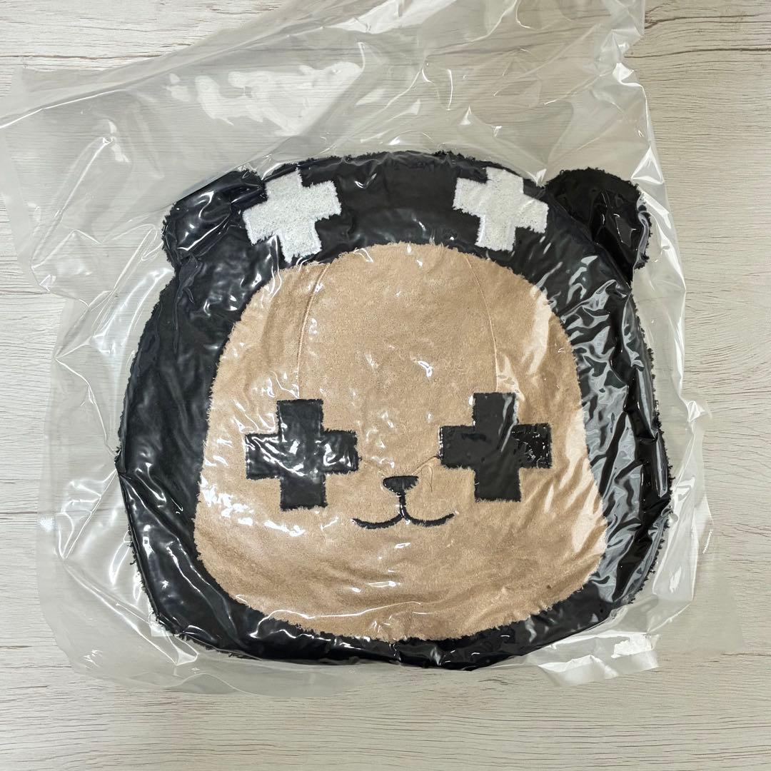 【新品未開封】レトルト もこもこクッション 茶クマ レトクマ レトカニ