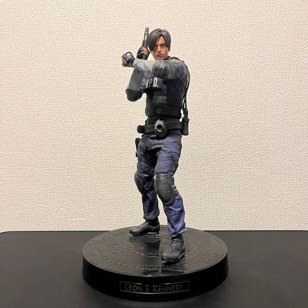 ゲームキャラクター Biohazard Resident Evil 2 Leon figure