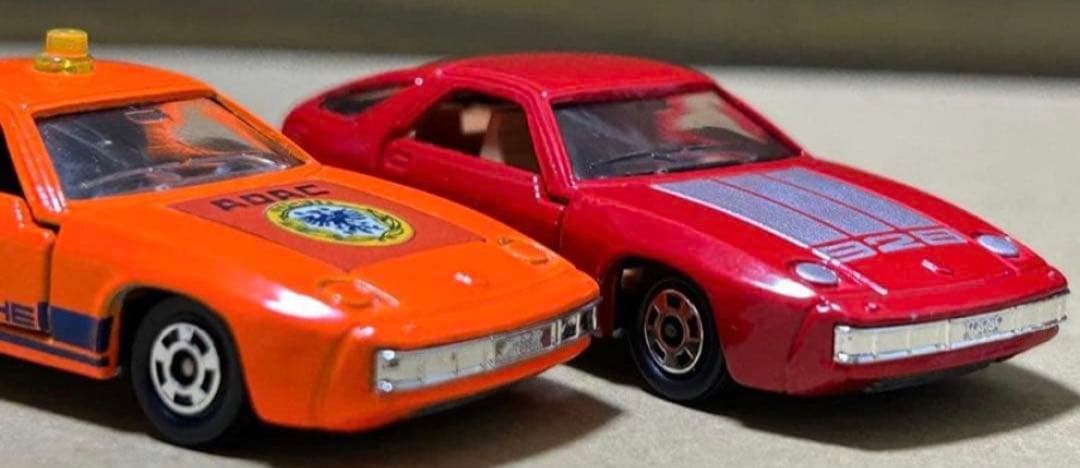 トミカ ポルシェ 928 2台セット ADACペースカー