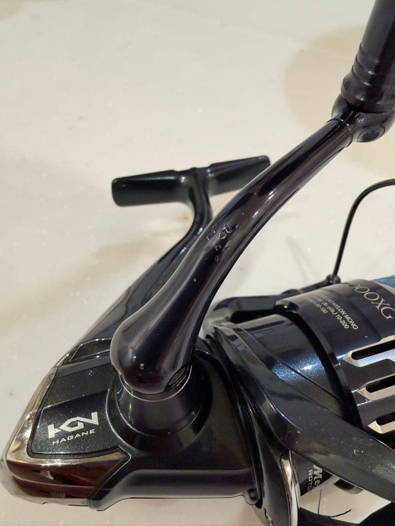 Shimano 17TWIN POWER XD 4000XG スピニングリール
