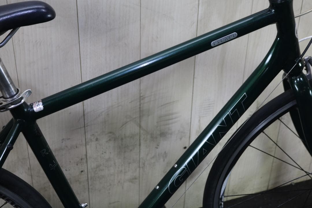 GIANT ESCAPE R3 700C アルミ 24速 500mm緑色クロス