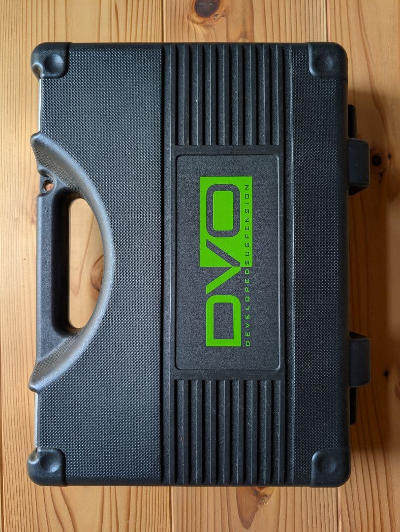 DVO Topaz T3 Air リアユニット 200x57