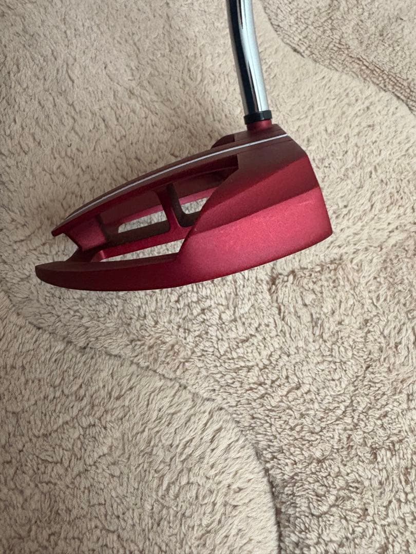 オデッセイ　オーワークス　レッド　ゴルフ　パター