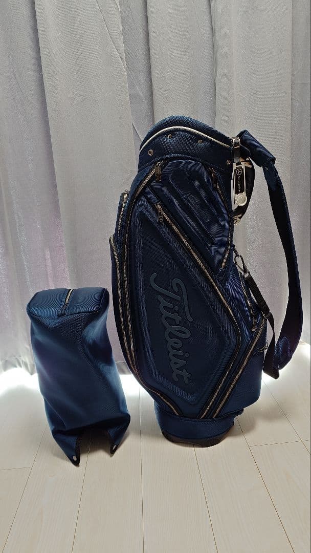 Titleist × Mercedes キャディバッグ