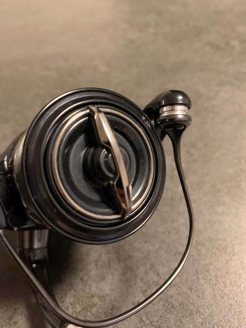 【シマノ】美品19Vanquish ヴァンキッシュC2000SHG