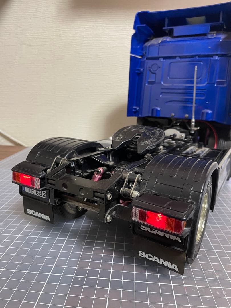 タミヤ 1/14 スカニア R470 20フィート海コン仕様　フルオぺ