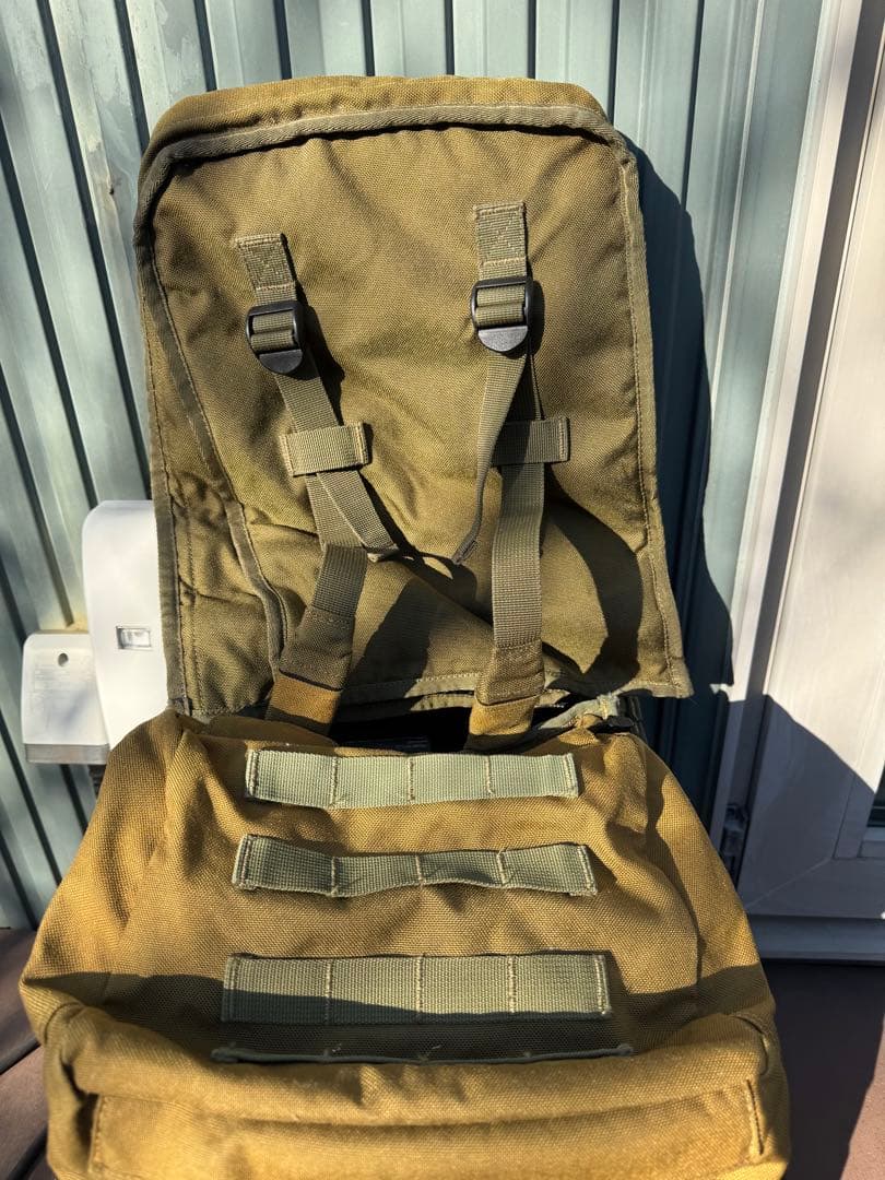 Eberlestock スナイパーライフル用バックパック