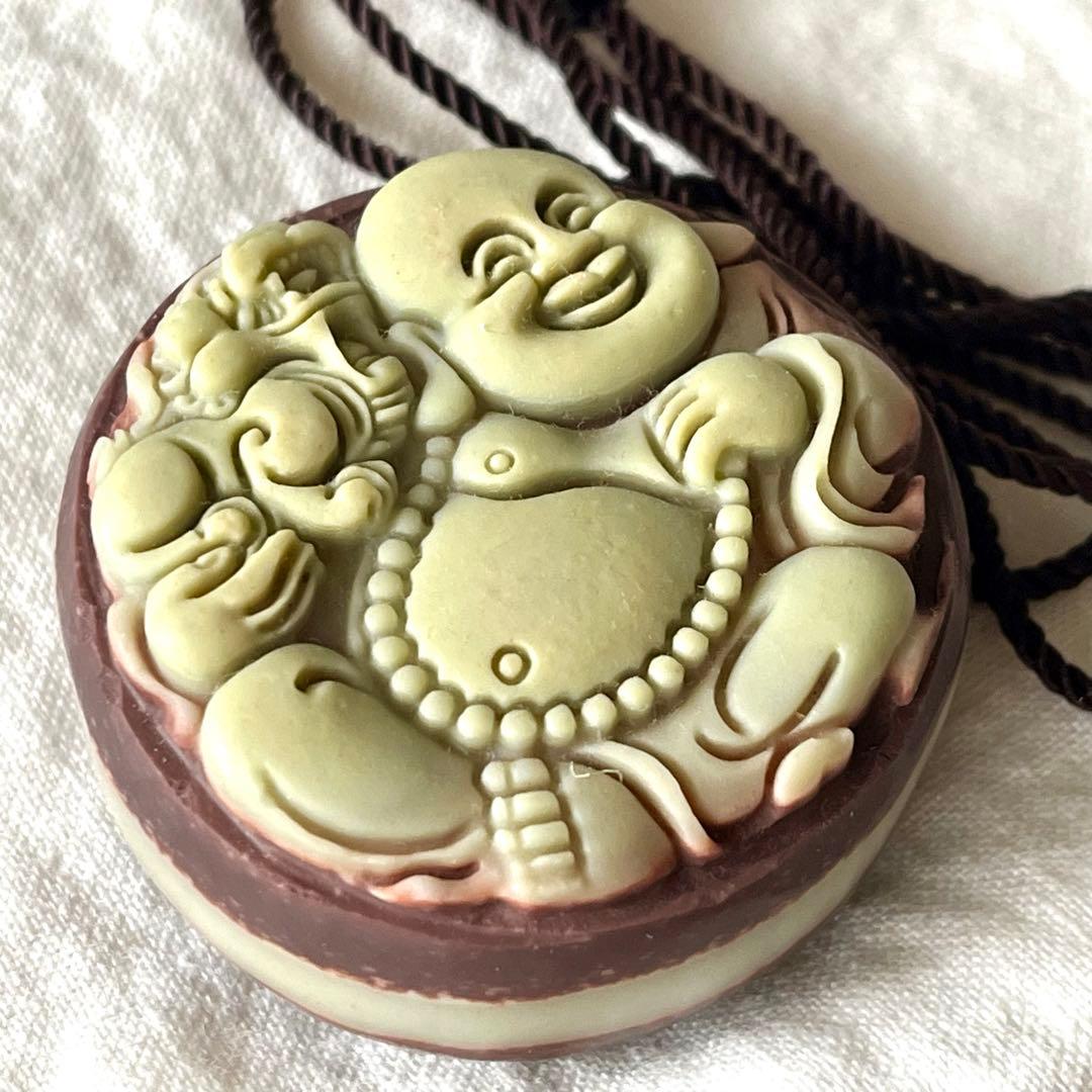 チョコレートパープル ローブジェイド 布袋様 彫刻 本翡翠 レア 一点物