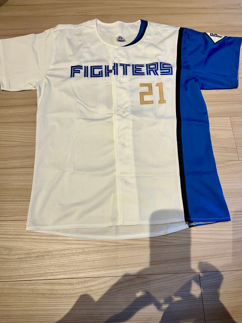 【超美品】清宮幸太郎￼レプリカユニフォーム　21 日本ハム