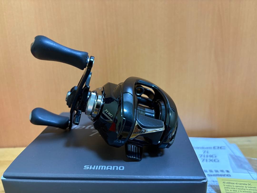 24 nium DC 71XG (目立つ傷がない)