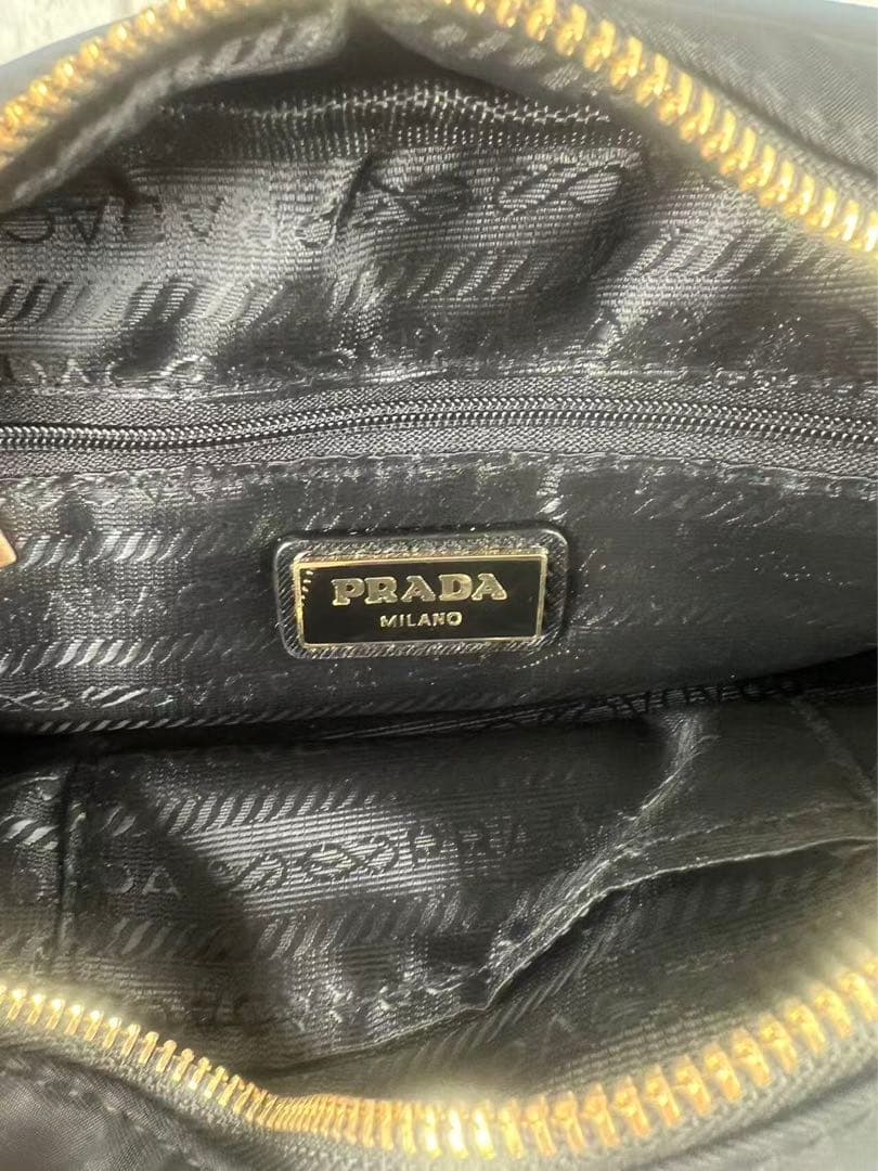 PRADA ブラック ショルダーバッグ ナイロン ノベルティ ブラック t1