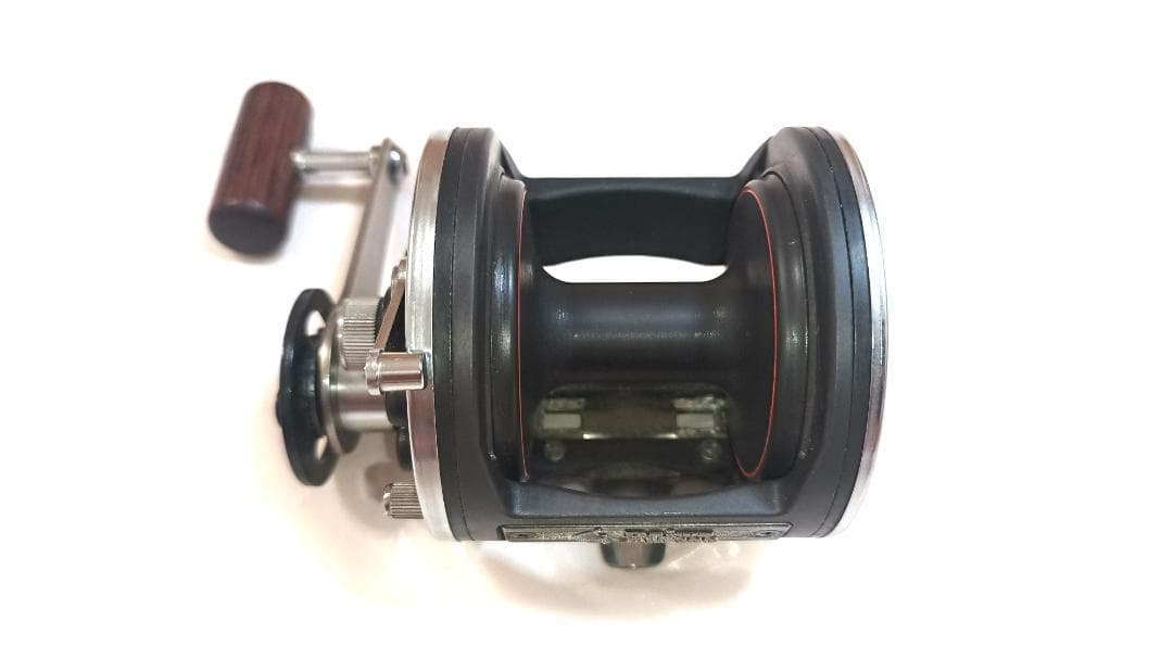 DAIWA / 石鯛300 船釣　簡易動作確認済 / ダイワ