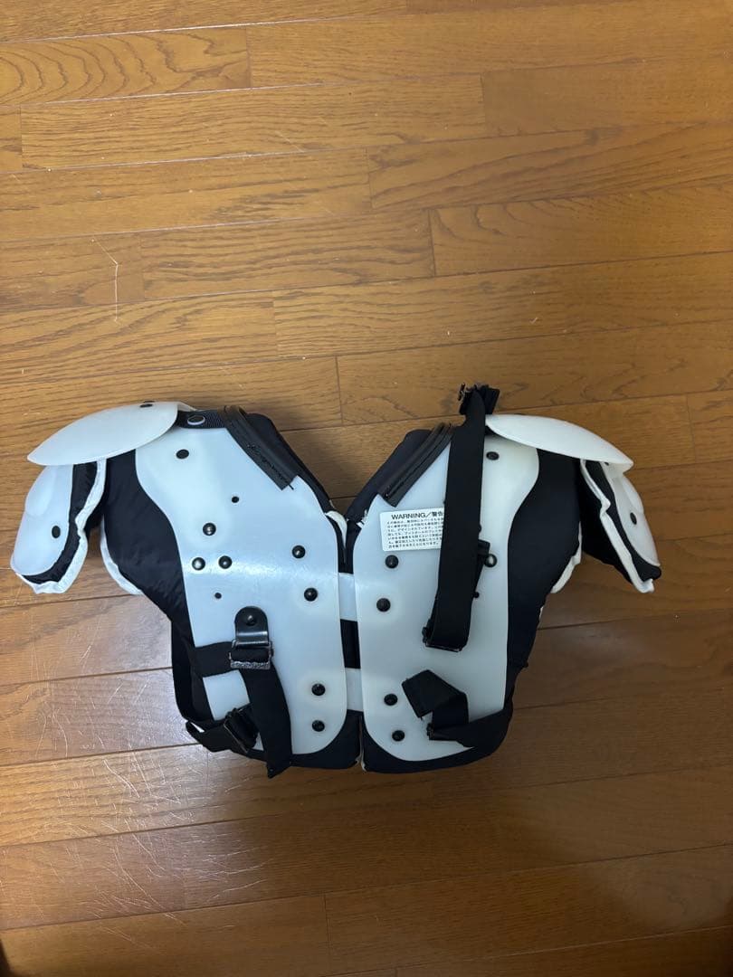 アメリカンフットボール ショルダー　Lサイズ