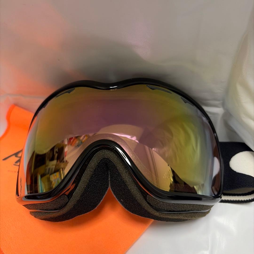 美品 Oakley オークリー スノーボード スキー ゴーグル 黒 ミラーレンズ