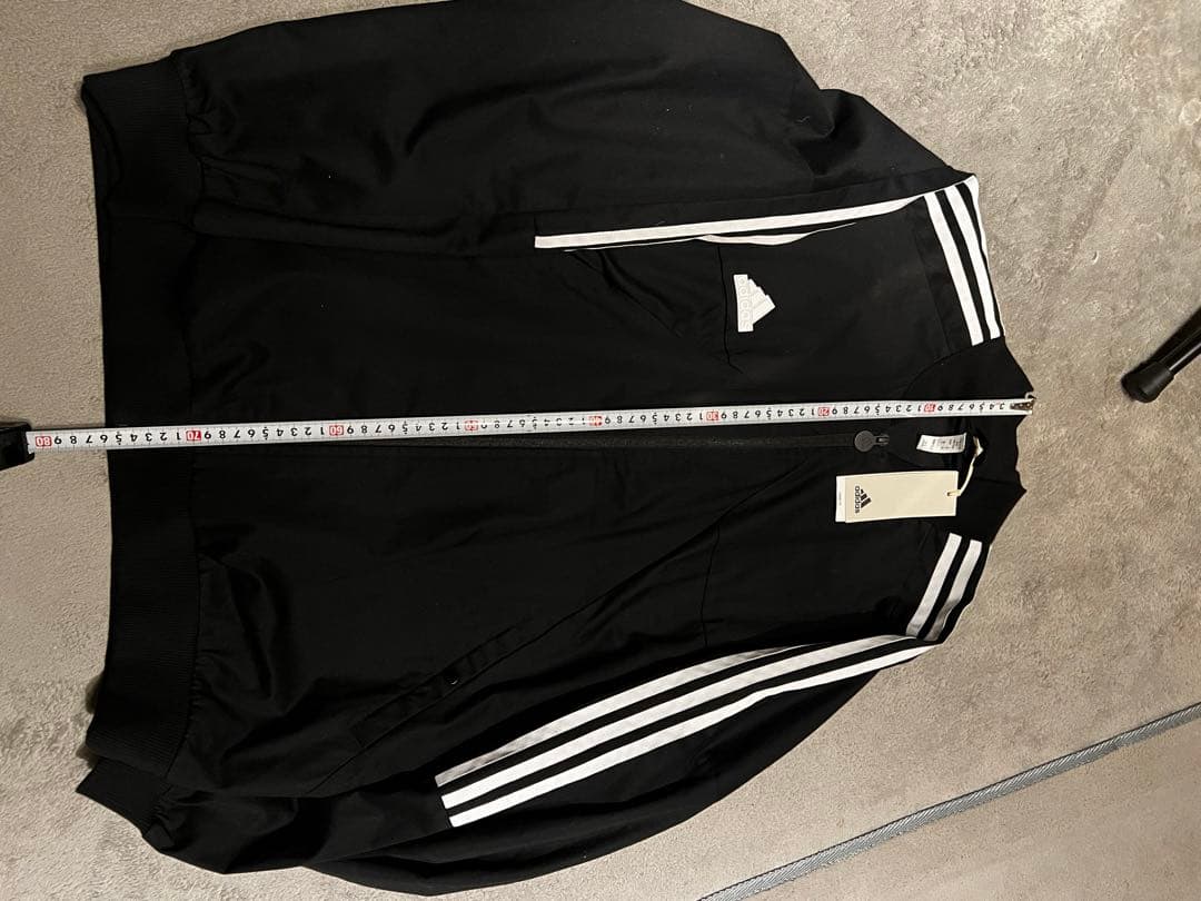 adidasブラック ウィンドブレーカー 定価¥10450新品アディダス2XL