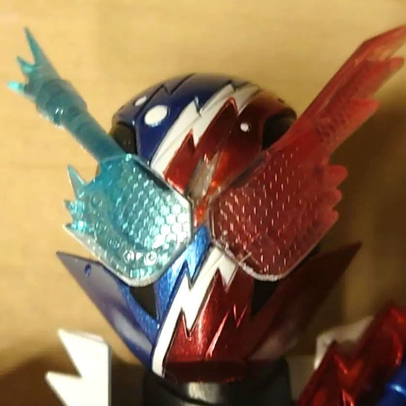 【SALE】複眼改修S.H.Figuartsビルドラビットタンクスパークリング