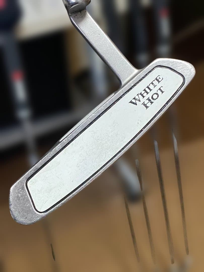 ODYSSEY WHITE HOT 2-BALL BLADE 33インチ