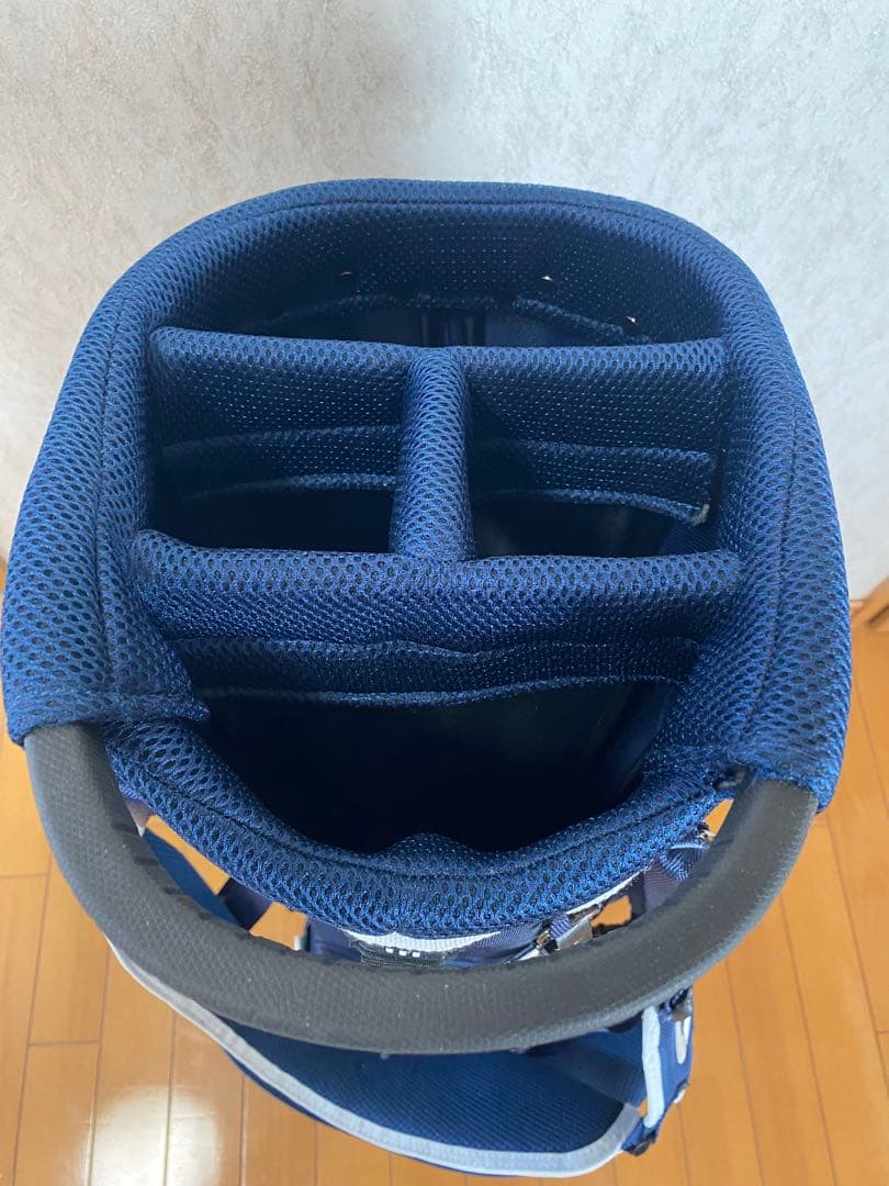 Travis Mathew トラヴィスマシュー スタンドキャディバッグ