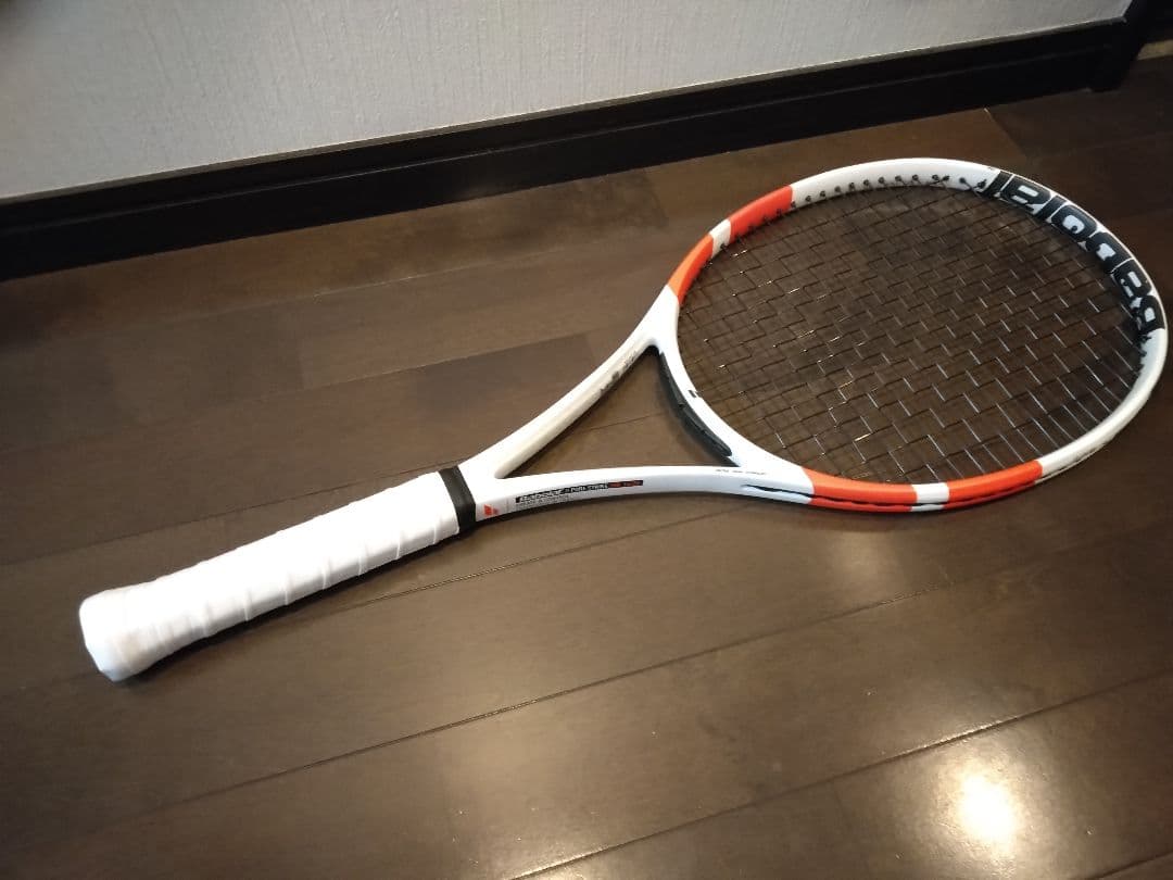 ピュアストライク 100 Babolat 硬式用テニスラケット 良品！