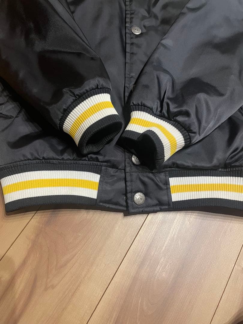 majestic シカゴホワイトソックススタジャン　ジャンパー