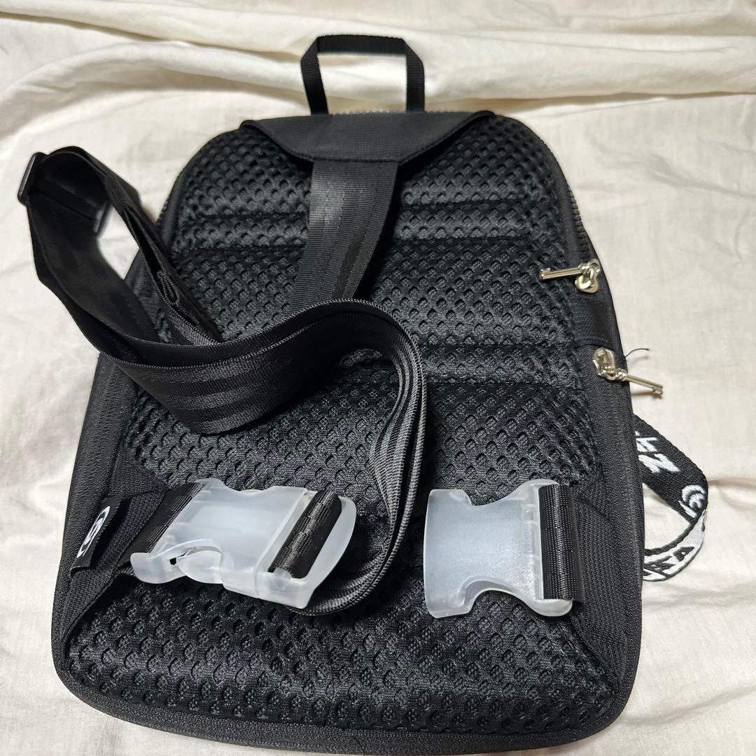 【正規品】ATEEZ OFFICIAL LIGHTINY SLING BAG