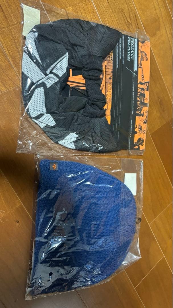 新品スノーボードウェア クイックシルバー　+CELTEKマスク+帽子