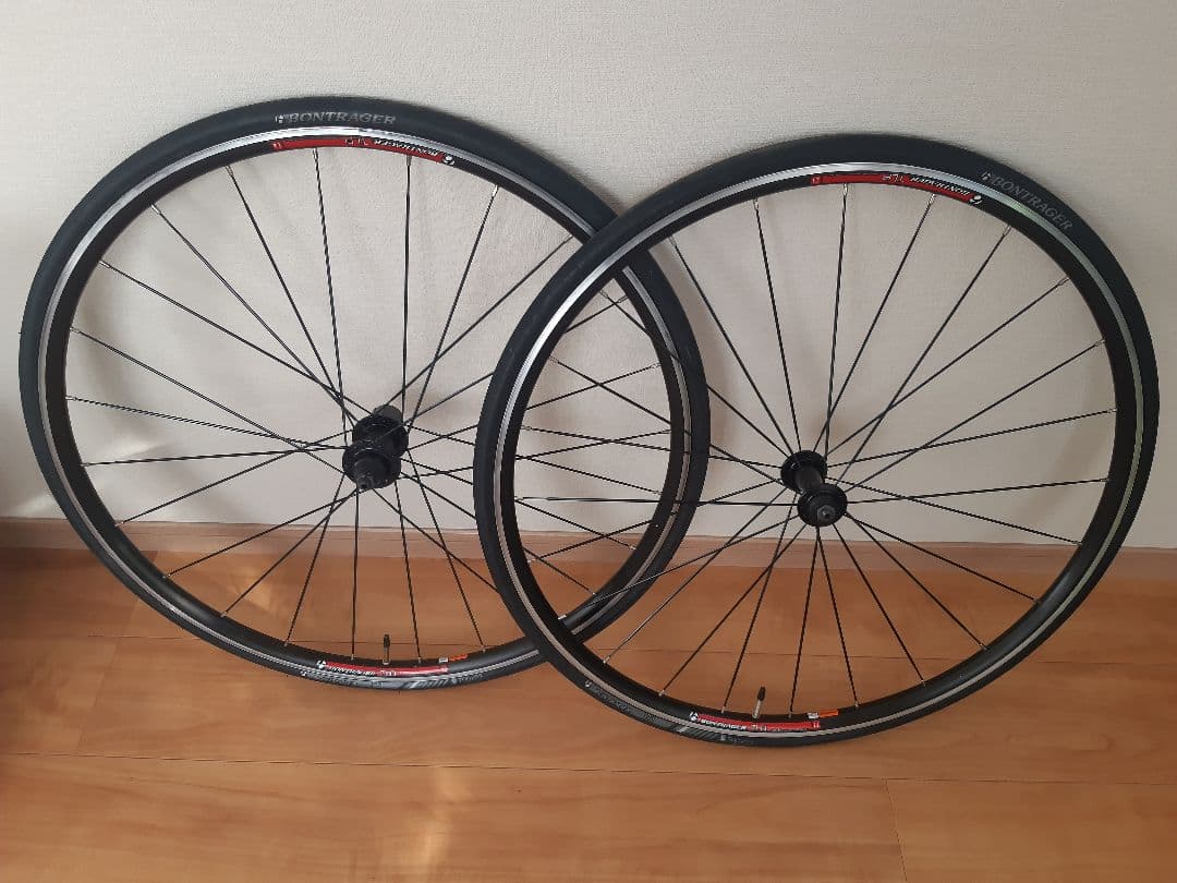BONTRAGER TLR 2本セット 東京都東村山市、引取限定品。