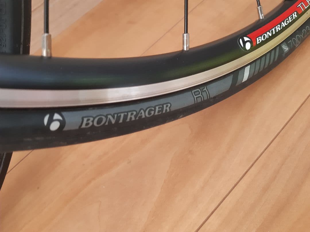 BONTRAGER TLR 2本セット 東京都東村山市、引取限定品。