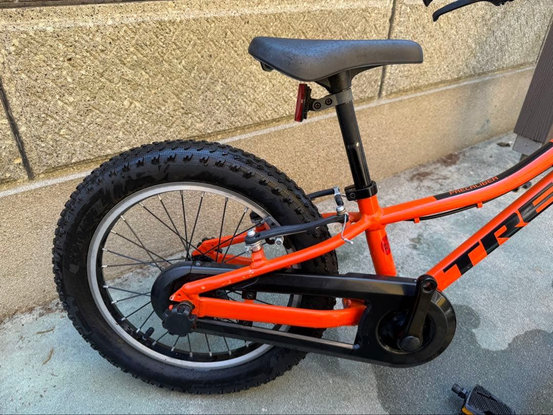 新学期セール16インチ子供車 キッズバイク　MTBトレック Precaliber