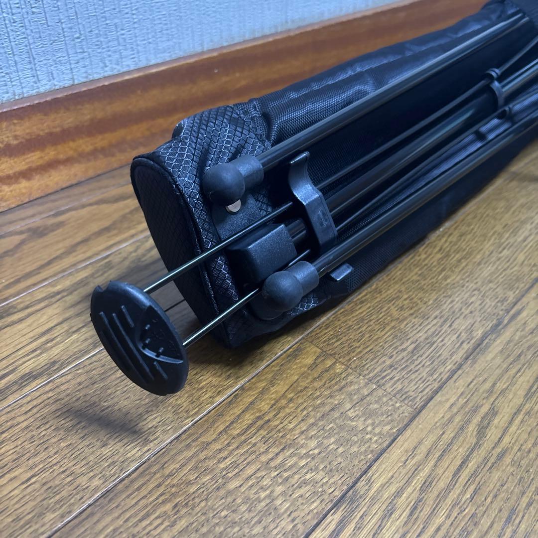 ブリヂストンゴルフ　セルフクラブスタンド