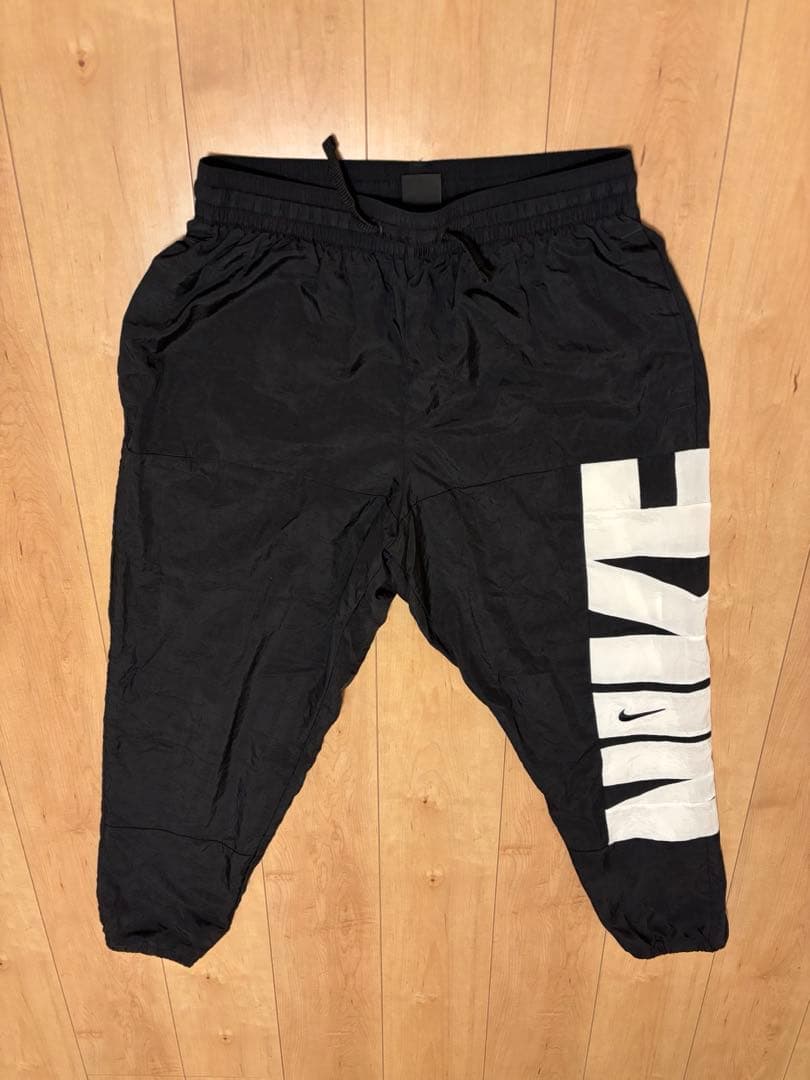 【極美品】⭐️NIKE⭐️ナイロン⭐️セットアップ⭐️Lサイズ⭐️