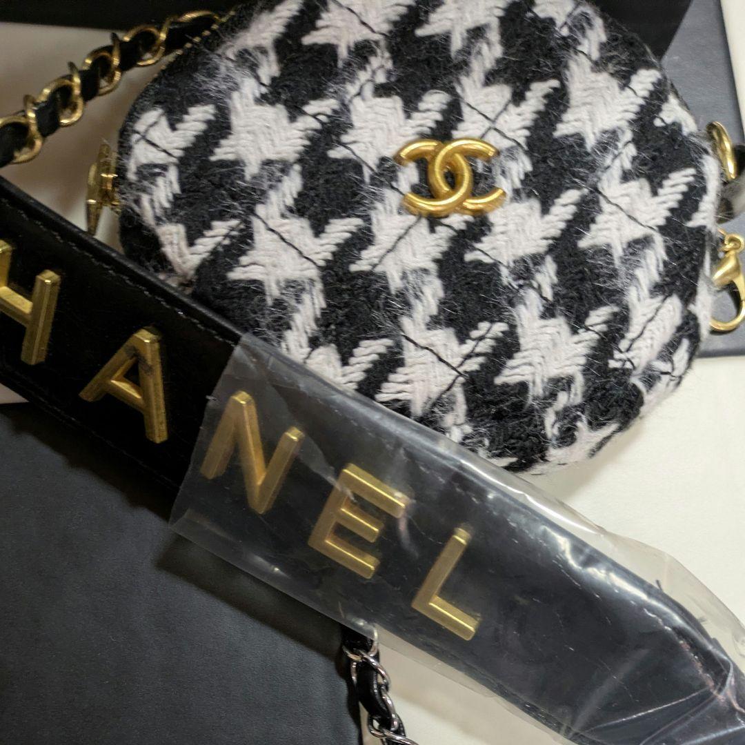 美品【即日発送❤】 非売品 CHANEL VIPノベルティ スマホショルダー