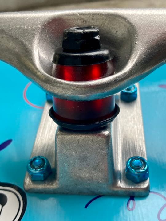 THANK YOU SKATEBOARDS（サンキュー スケートボード）