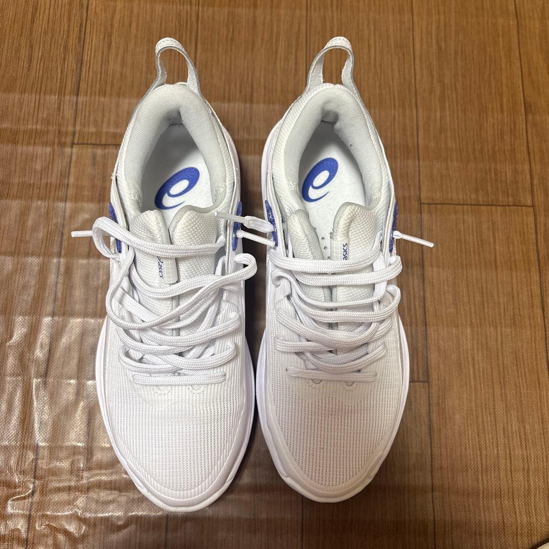 ASICS GLIDE NOVA FF 4 ホワイト/ブルー 24cm 半額