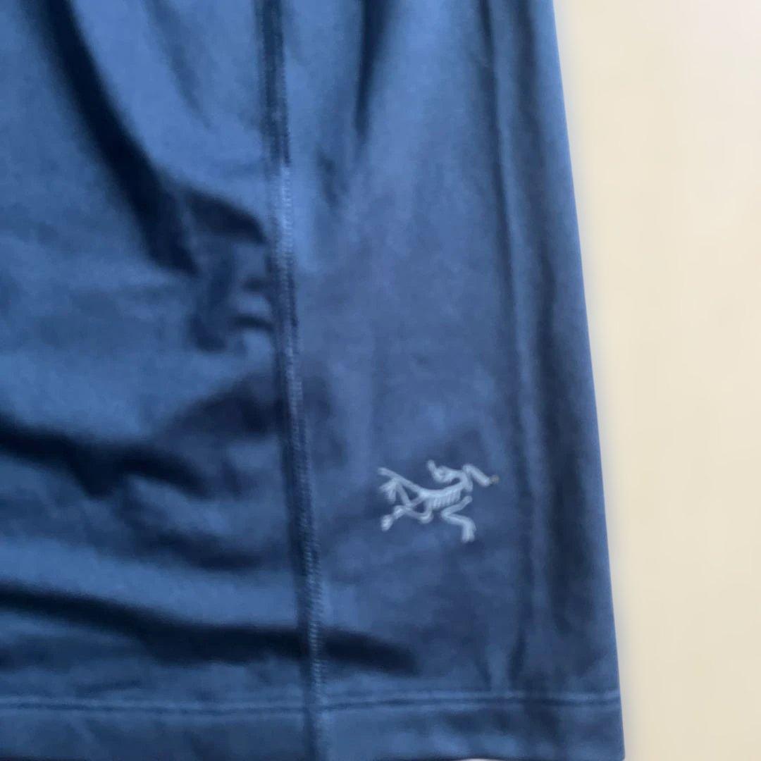 ARC'TERYX ネイビー Vネック ワンピース