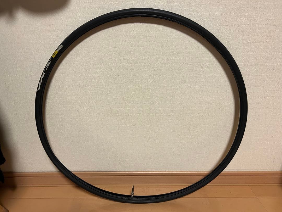 【美品】マビック MAViC キシリウムエリート前後クリンチャー シマノフリー
