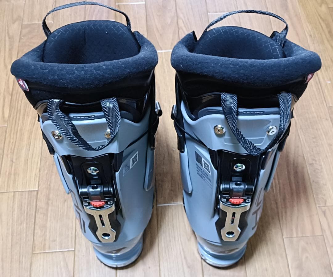 Nordica スキー用リアエントリーブーツ HF100