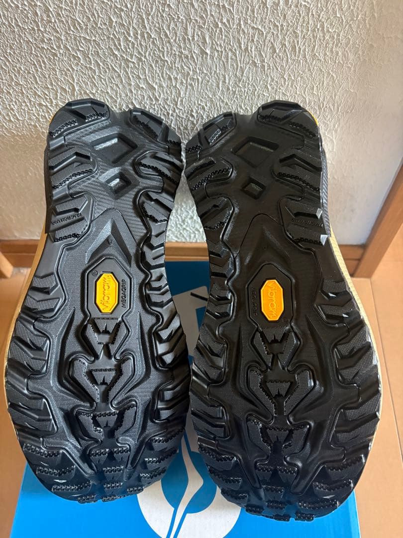 HOKA MAFATE 5 トレイルランニングシューズ 虎視眈々 限定27.0