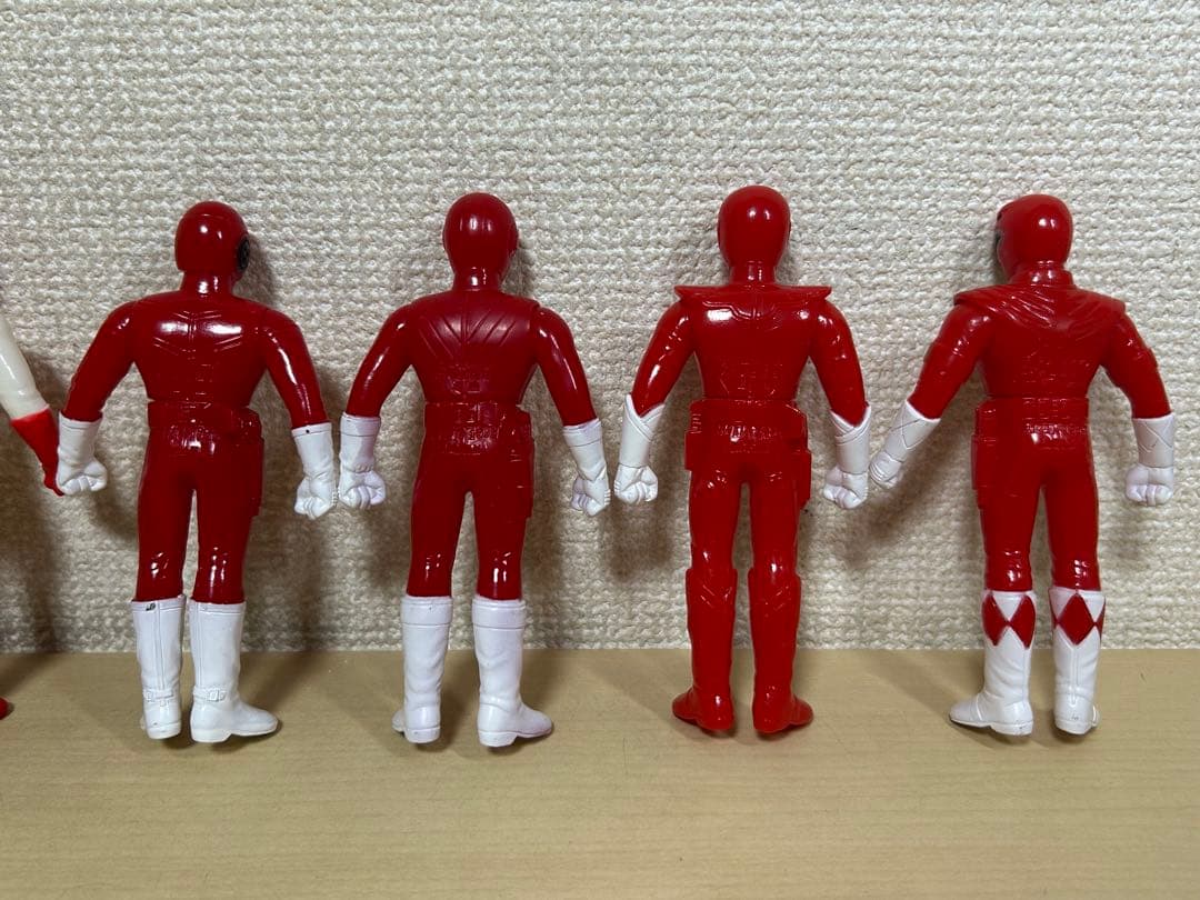 スーパー戦隊　結集！レッドヒーロー　part1 ソフビ　フィギュア　全7種
